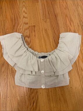 Zara linen Ruffle Off-Shoulder Button Crop Top